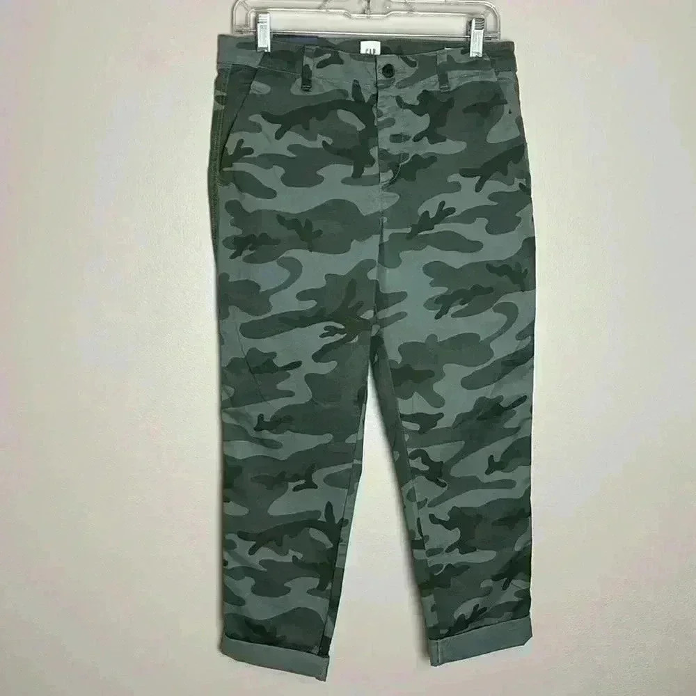 NWT GAP Camo Girlfriend Khaki Stretch Size 6 Mid Rise Green Camouflage Fall